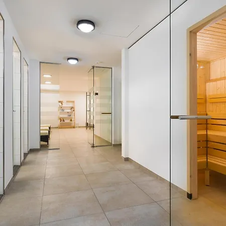 Ostseeallee Ostseeallee 4-31 شقة 4*